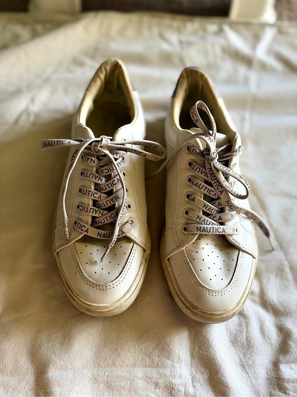 Nautica Logo Lace-Up Sneaker White & Purple